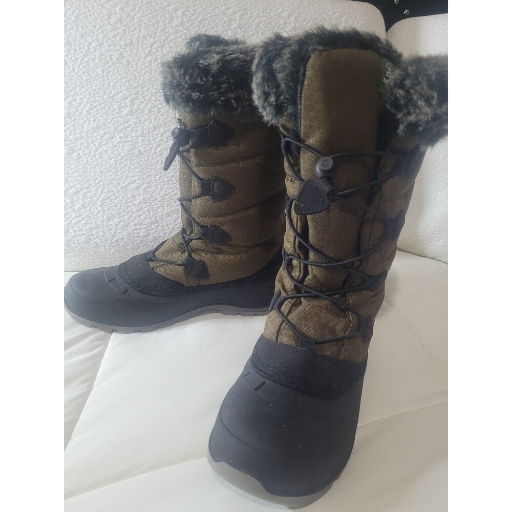 KAMIK WINTER BOOTS SIZE 8 US GREEN AND BLACK FAUX FUR